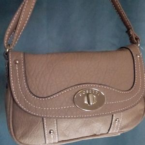 New handbag cash and carry purse